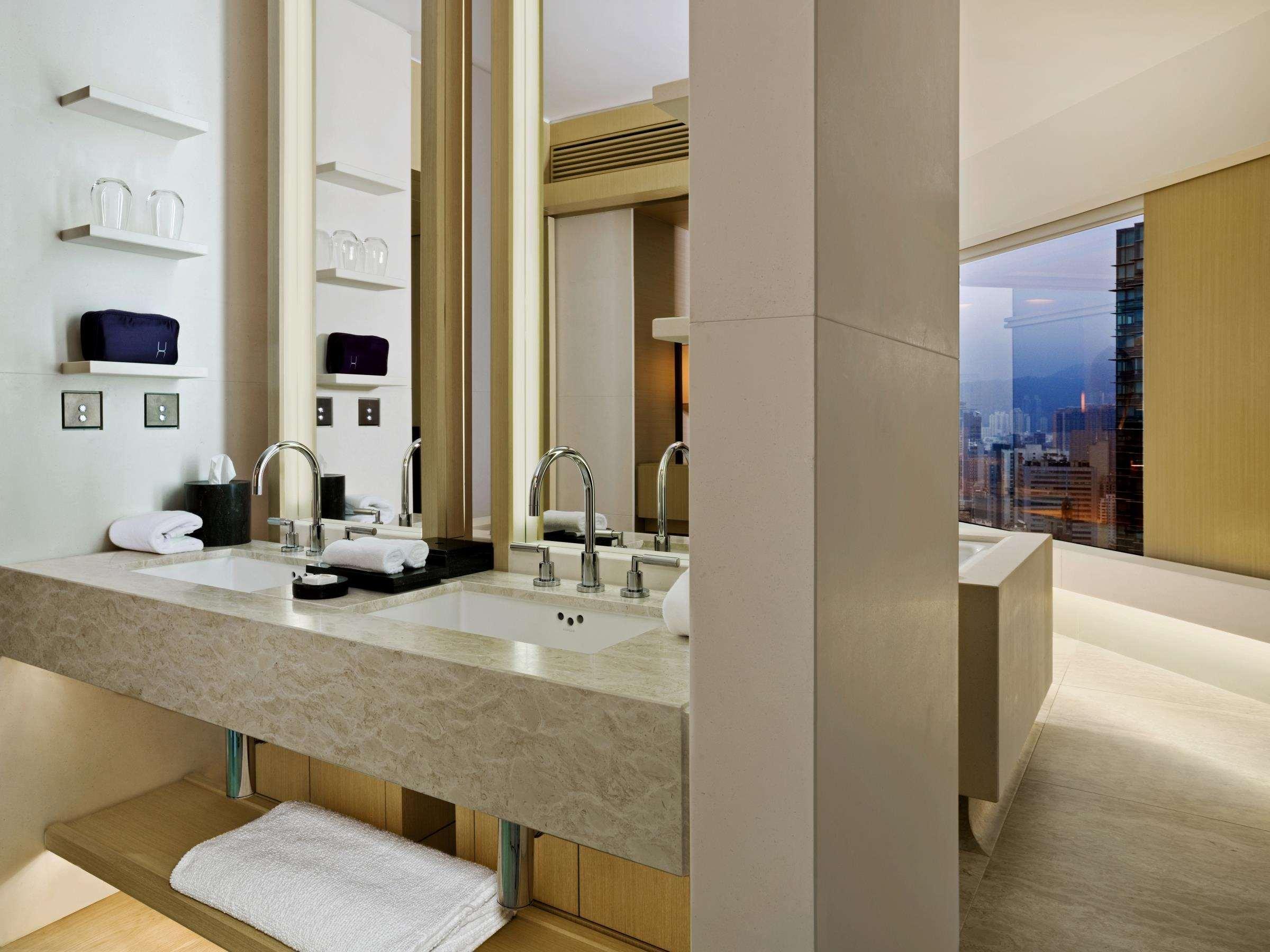 Hotel The Upper House Hong Kong Exterior foto